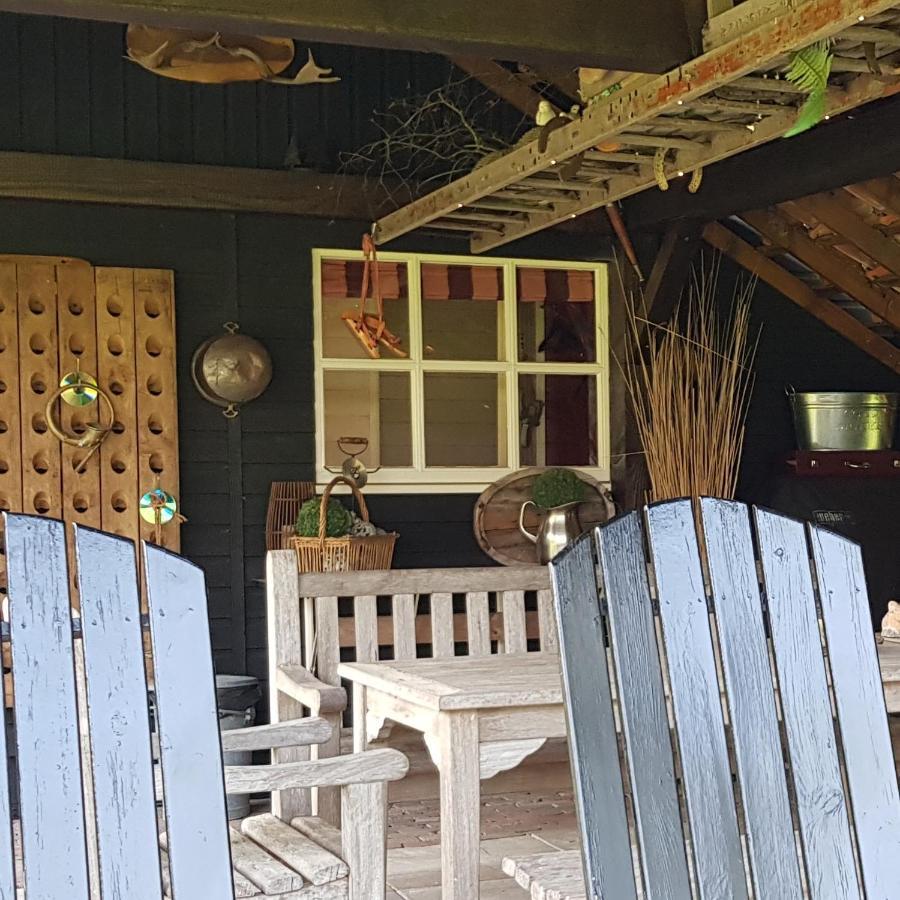 Aljemint Bed and Breakfast Oentsjerk Exteriör bild